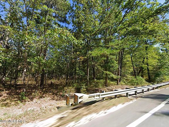 2nd image of 1025 Toms River Road