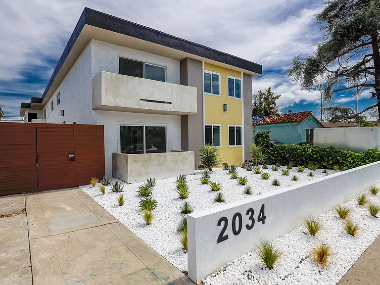 2034 S Garth Ave — Photo 84