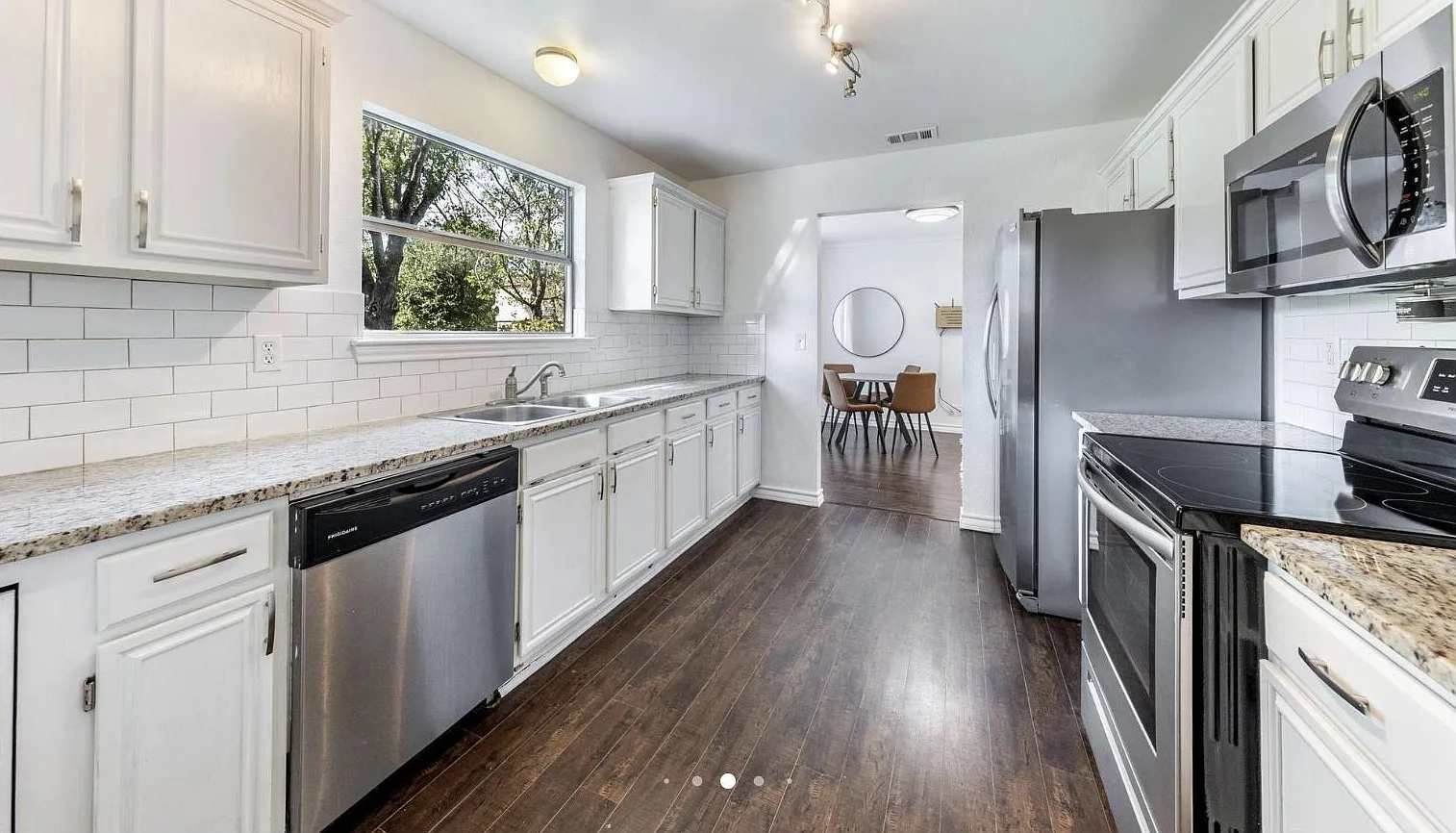 4 bed, 2.0 bath, 1114 sqft, $455 — Photo 2