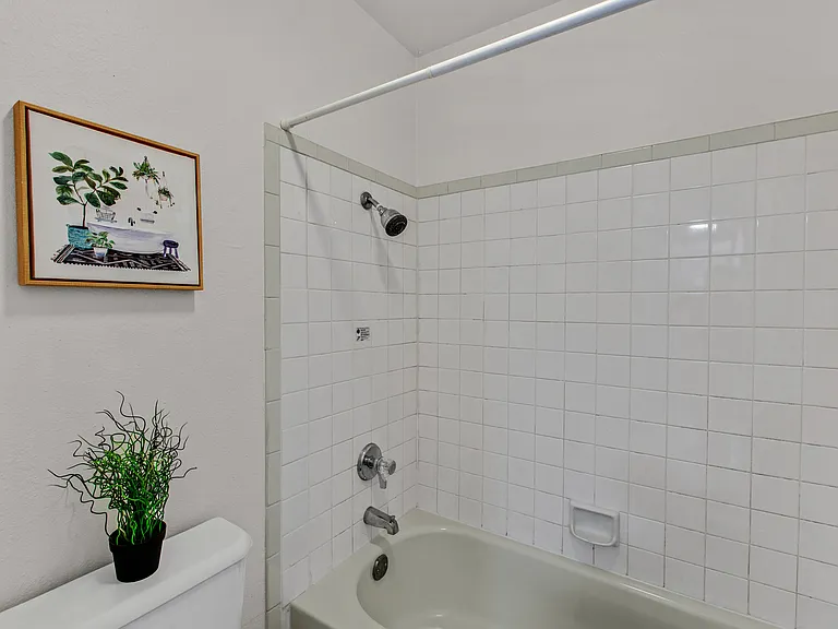 247 N Capitol Ave #280 — Photo 21