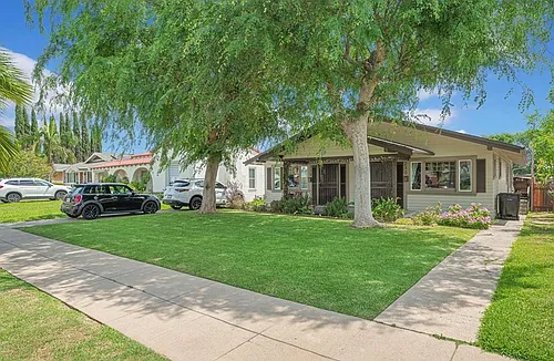 230 S El Molino St Photo 1