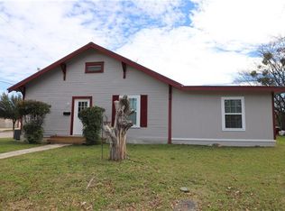 1200 Brady Ave, Brownwood, TX 76801