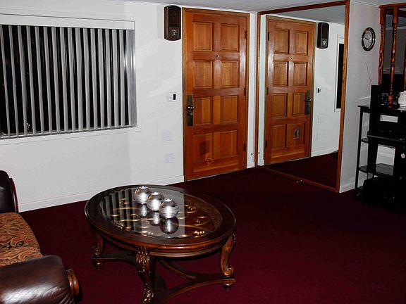 2nd image of 519 Thayer Dr
