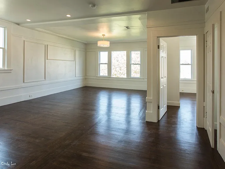249 Eureka St — Photo 3