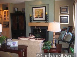 302 Valley Cmn, Hudson, WI 54016