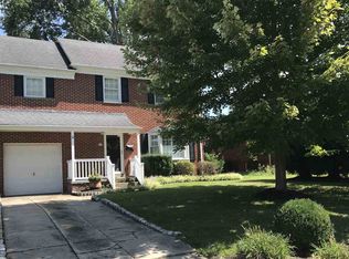 172 Woodland Dr, Huntington, WV