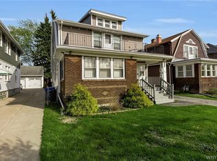 73 Columbia Pkwy, West Seneca, NY 14224