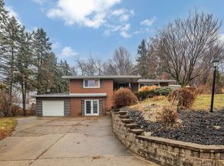 146 McCoy Place Rd, Sewickley, PA 15143