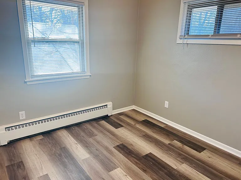 800 Dodd Road — Photo 3