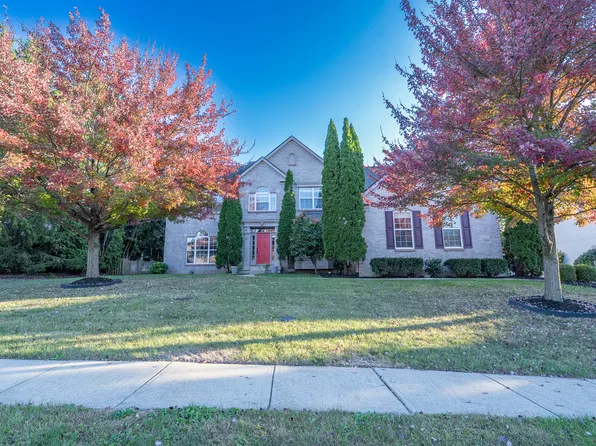 13913 Hawkstone Dr, Fishers, IN 46040