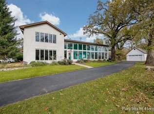 4N651 Powis Rd, Wayne, IL 60184