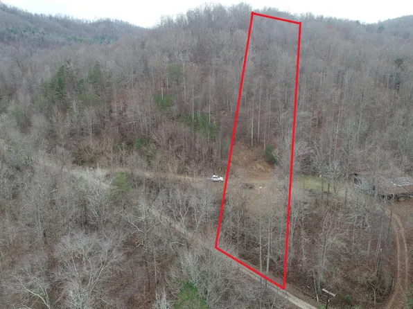 9999 Happy Hollow Rd, Williamsburg, KY 40769