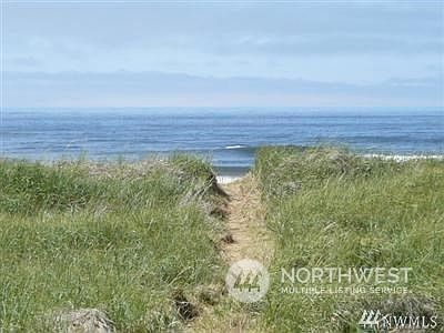 4th image of 1307 Ocean Shores Blvd #N32