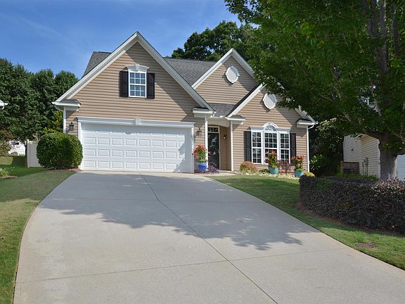 2nd image of 10 Bamburgh Brae Ct