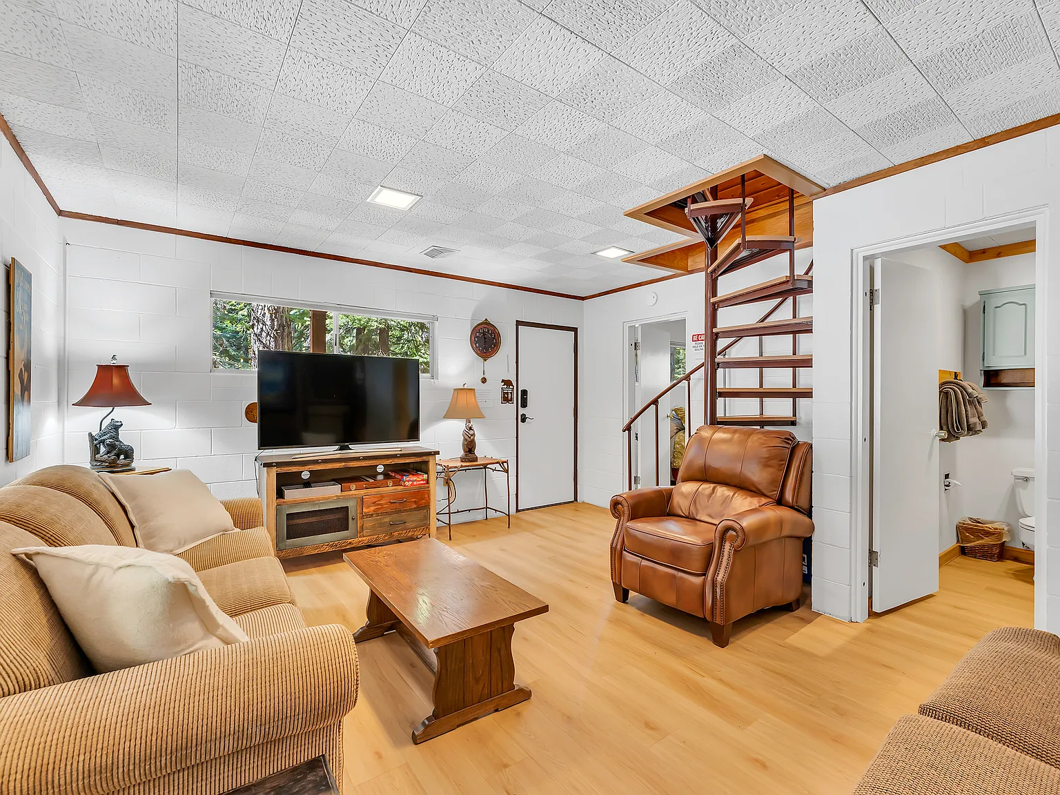 3 bed, 1456 sqft, $3,800 — Photo 3