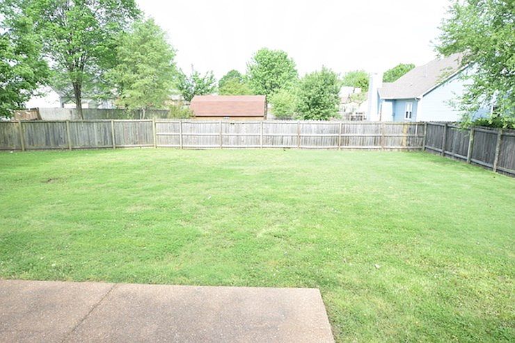 2nd image of 15 Foxworth Dr