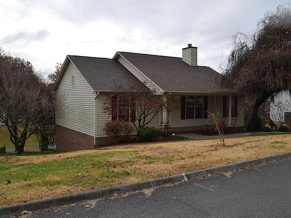 3rd image of 4421 Bucknell Dr