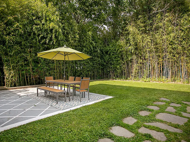 18 Sheffield Ave #2 — Photo 1