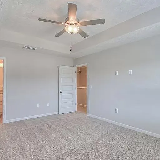 1847 Bethpage Dr — Photo 8