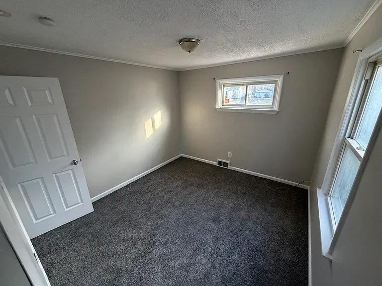 29022 John Hauk St — Photo 5