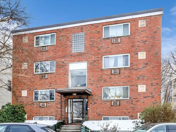 306 Savin Hill Ave APT 6, Dorchester, MA 02125
