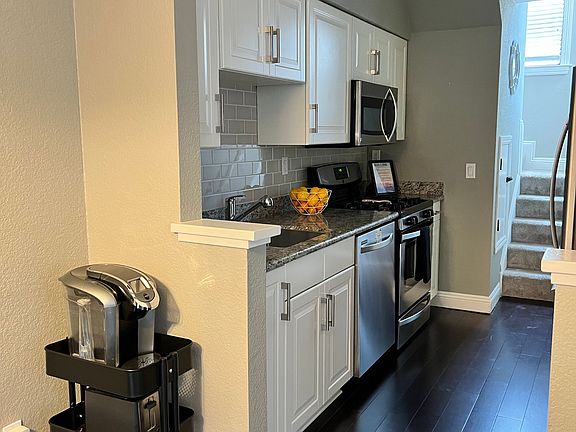 Kitchen with upgraded appliances