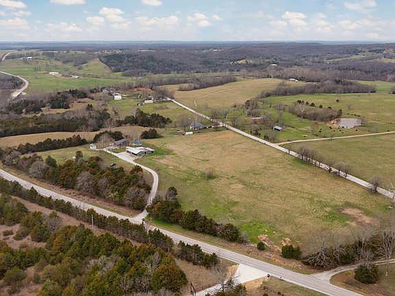 3rd image of 6147 W State Highway Bb