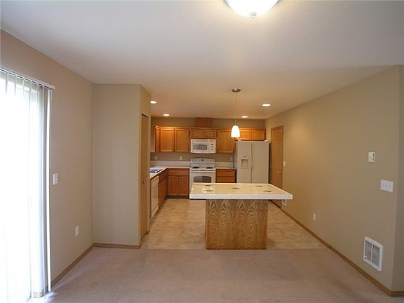 4th image of 1203 110th St E Unit 9