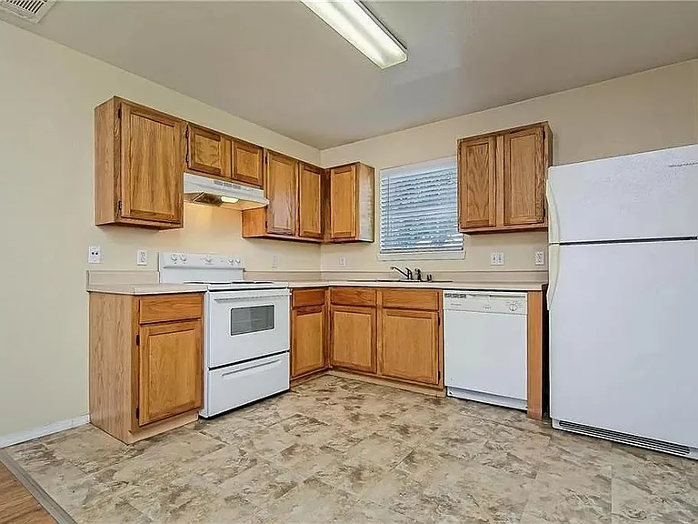 1437 W Sligo St #3 — Photo 3