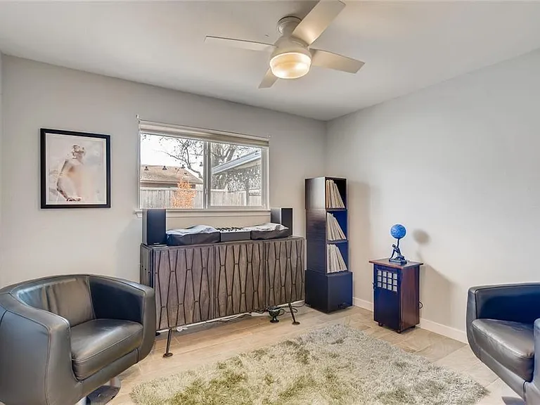 2403 Aldford Dr — Photo 13