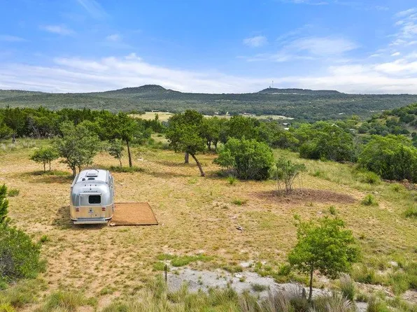 2126 Hidden Valley Ranch Rd, Johnson City, TX 78636