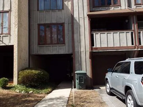 2014 Watermark Pl, Columbia, SC 29210