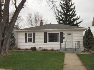 320 Wilson Ave, Waukesha, WI 53186