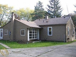 2nd image of 30083 Fairfax St