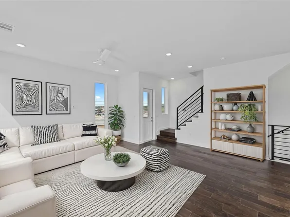 6821 Wolfcreek Pass #2, Austin, TX 78749