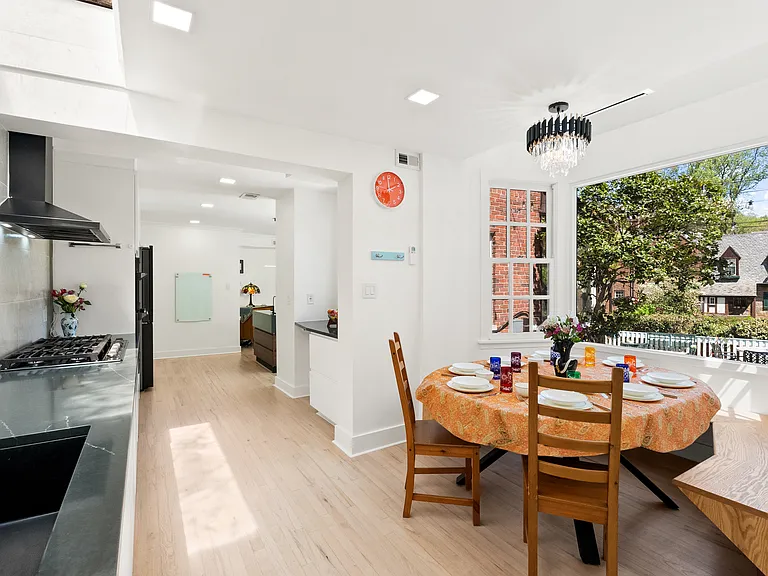 4400 Q St NW — Photo 12