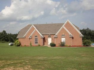 1100 Baldwin Rd S, Lake Cormorant, MS 38641