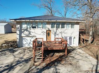 28525 Possum Trot Rd, Stover, MO 65078