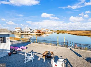 401 Kingfisher Rd, Tuckerton, NJ 08087