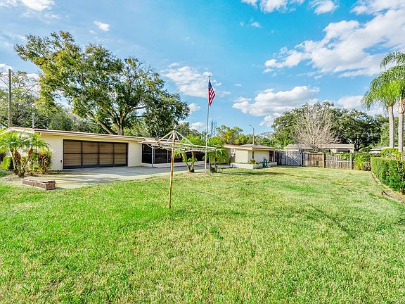 4th image of 1307 Tanager Dr