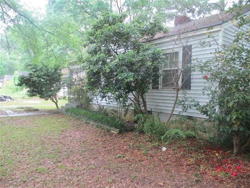 2nd image of 4846 Sheridan Dr