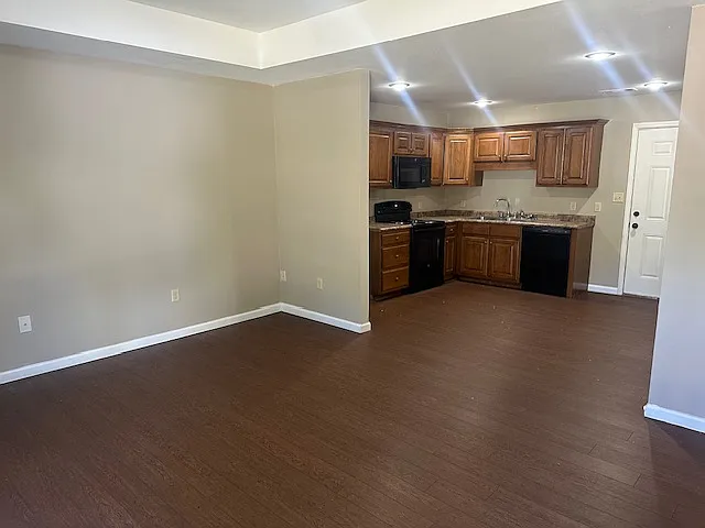 4301 Manila St #2 — Photo 2