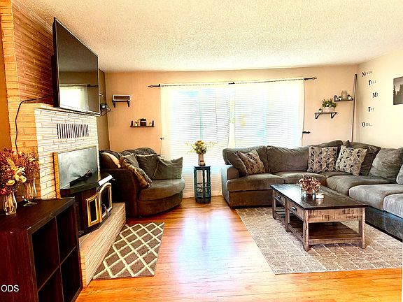 5th image of 5624 Casa Way