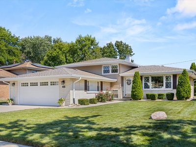 1105 Walter St, Lemont, IL, 60439