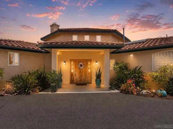 1550 Knoll Park Ln, Fallbrook, CA 92028