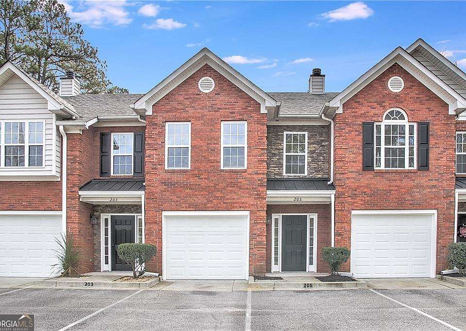 1st image of 203 Morris Ln