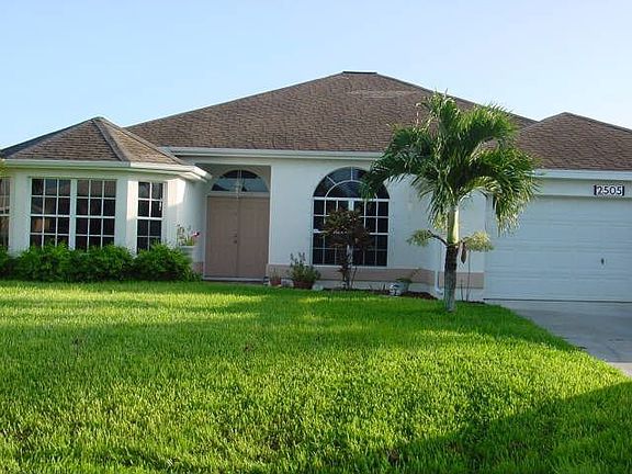 5th image of 2505 SW 36th Ln