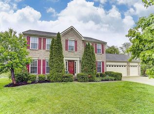 66 E Waterbury Dr, Springboro, OH 45066