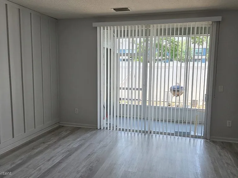 4499 SW 49th Ave — Photo 17