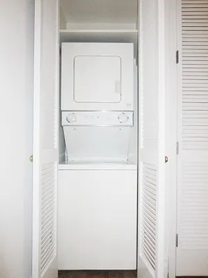 Rented by City Connections Realty | media 50